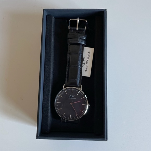 Daniel Wellington classic watch - Picture 3 of 3